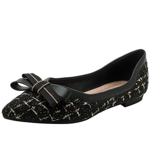 春款尖头平底鞋女百搭2026新款鞋子软底小香风单鞋瓢鞋大码41到43