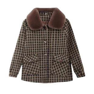 妈妈秋冬装加绒加厚短外套女小个子格子上衣中老年水貂绒毛呢大衣