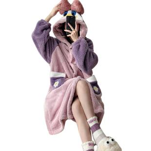 珊瑚绒睡衣女冬季唐老鸭秋冬睡袍加绒加厚长款家居服可爱女款睡裙