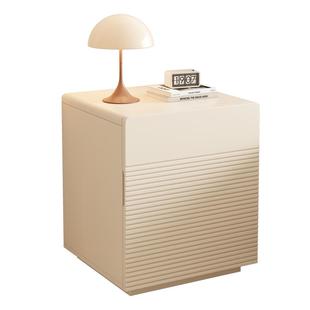 虎牌床头柜保险箱一体家用2025新款隐藏式防盗小型保险柜家庭密码存钱首饰看不出来的国标认证小保险箱搬不走