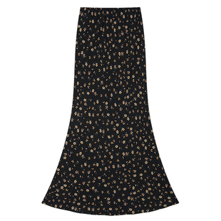 Halo Luu 黑色碎花半身裙女早秋优雅气质松紧腰垂感显瘦a字裙长裙