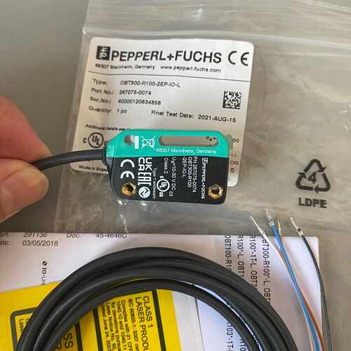 询价倍加福 光电开关 OBT300-R100-2EP-IO-L议价