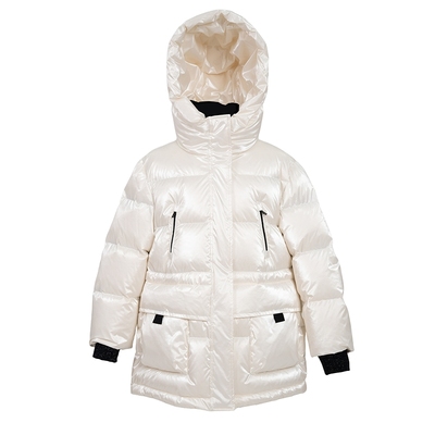 雅莹童装保暖时尚珍珠白羽绒服