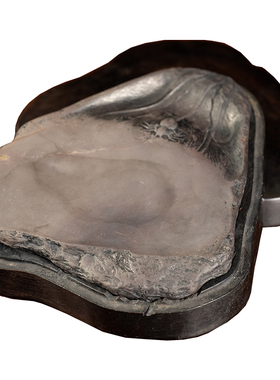 清代紫檀知足百财随形端砚