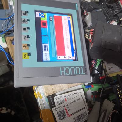 溢价-6AV6 647-0AD11-3AX0屏，
