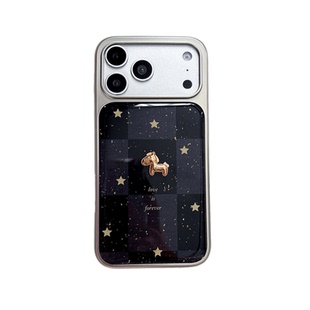 黑底拼格星星小金马适用于苹果17promax手机壳iPhone16pro高级感14pro带挂绳15max小众13女款电镀滴胶防摔壳