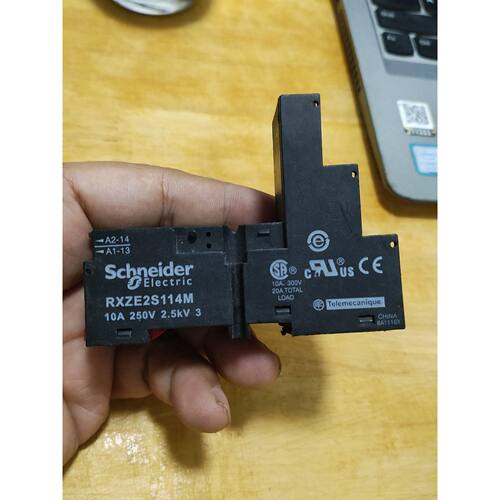 议价RXZE2S114M继电器底座工厂闲置拆机件14脚维修