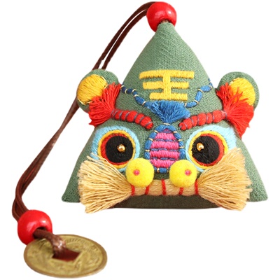 diy刺绣情侣钥匙扣送男生礼物