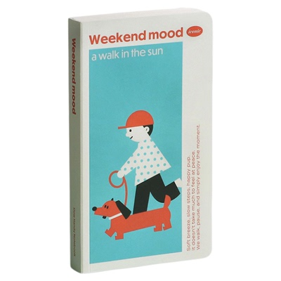 韩国iconic插画手持横线记事本