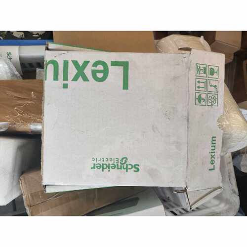 LXM28AU10M3X 施耐德驱动器 1000w伺服电机控制器 工业设备