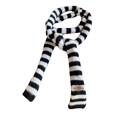 秋冬穿搭高级层次感腊肠围巾韩系氛围感小众长条针织法棍细窄围脖