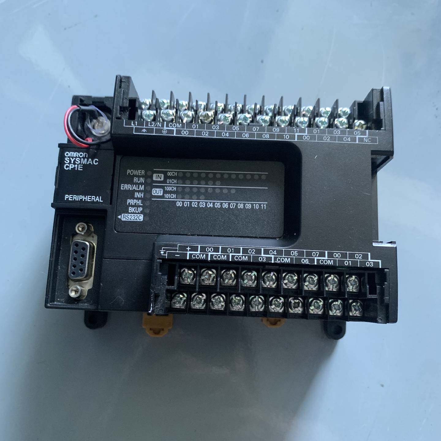议价欧姆龙 CP1E-N30SDR-A PLC 控制器 30 点继电器输出型