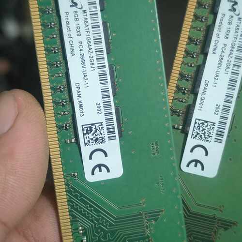 议价美光DDR4 8GB内存条 MTA8ATF1G64AZ-2G维修