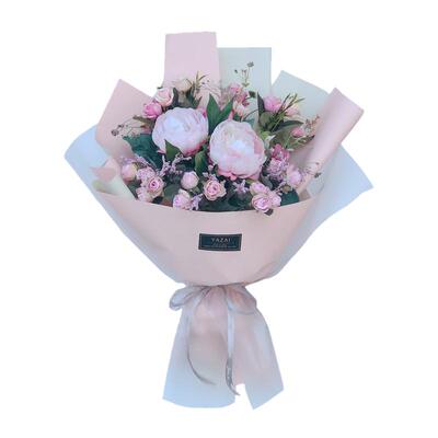 毕业手捧花拍照假花交车年会颁奖
