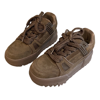 板鞋女款2025新款厚底面包鞋真皮