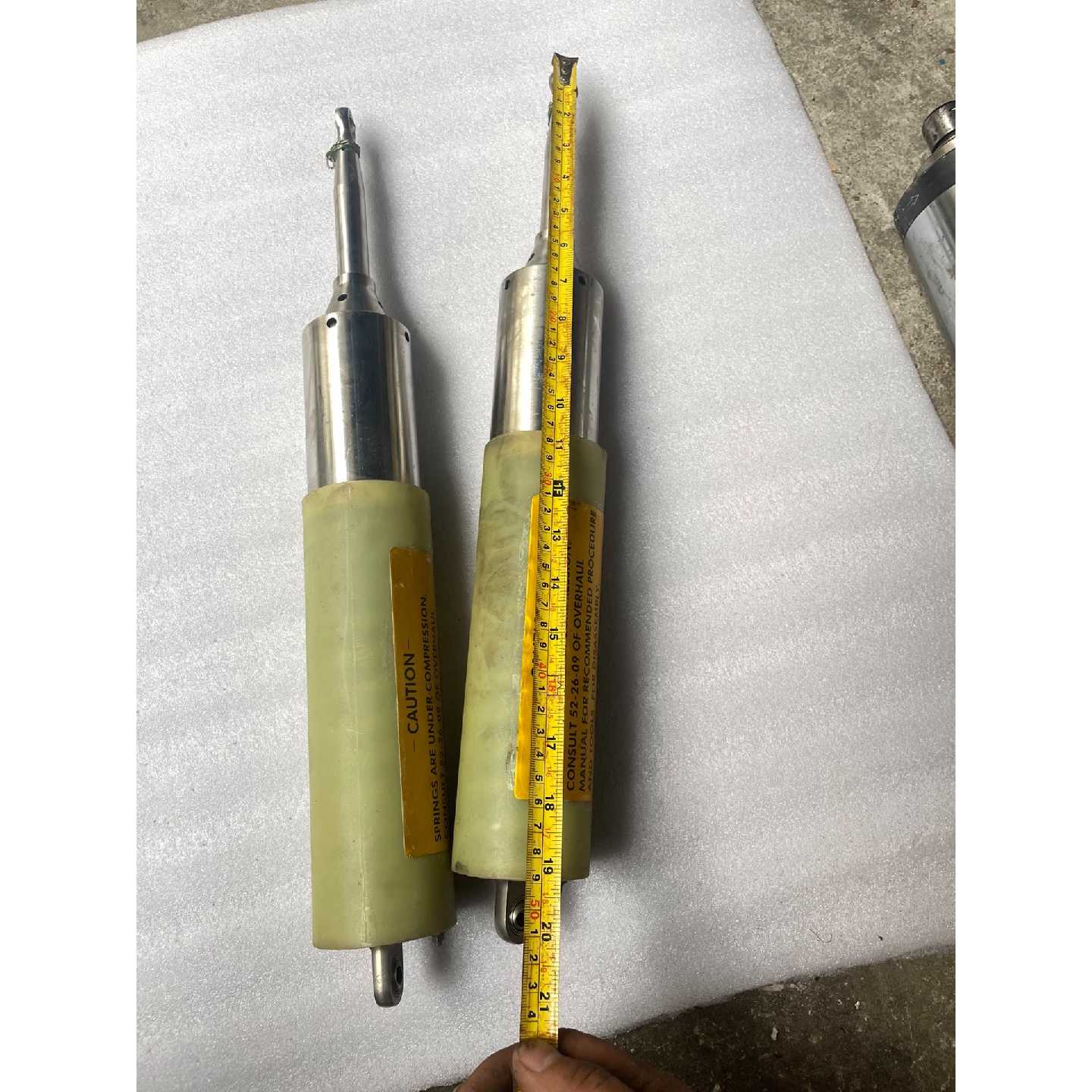 议价飞机拆件作动筒,拆机件,适用于机构教学,二手物品不退不换