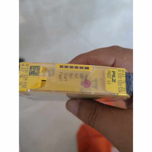 询价PILZ皮尔兹PNOZ S3安全继电器 型号750103 原