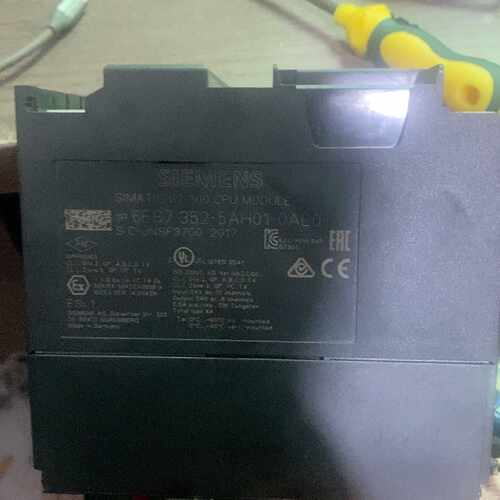 【询价】6ES7352-5AH01-0AE0正面被气抢烧了下，适用