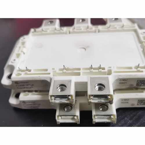 FS100R12PT4 FS150R12PT4 FS200R