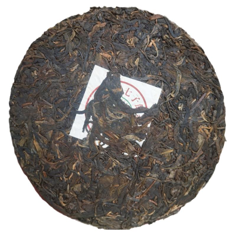 03年六星孔雀班章珍藏精选班章乔木原料压制二十年纯干仓普洱茶