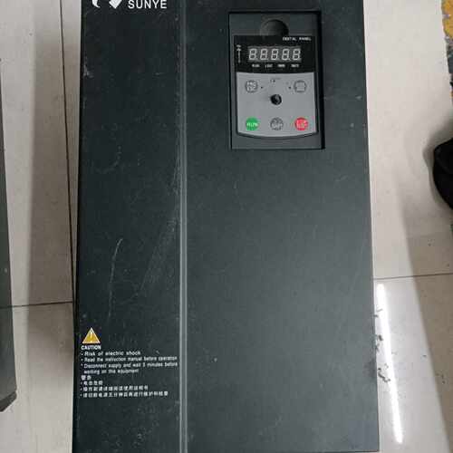 溢价-日业变频器CM530-C4T018G/022P，18/22K