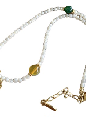 新款新中式白色米珠串珠项链不规则绿玛瑙小花简约时尚百搭款项链