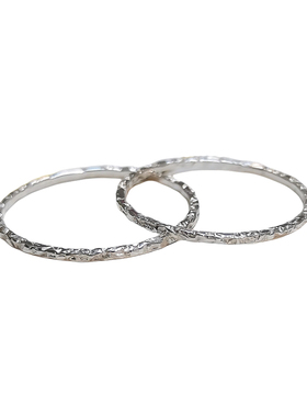 999纯银糖纸戒指高级感手工足银素圈细男女尾戒小指锤纹小众设计