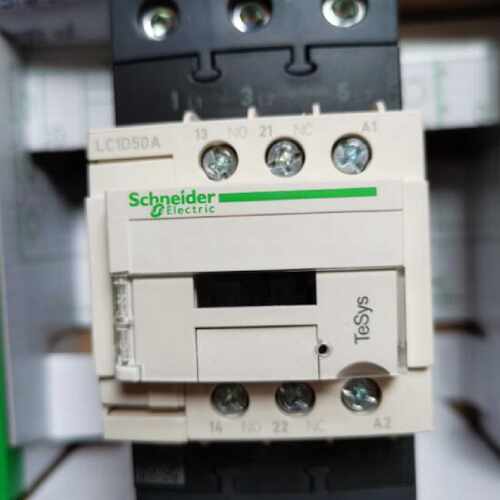 议价原装施耐德交流接触器   LC1D50AQ7C  AC380V