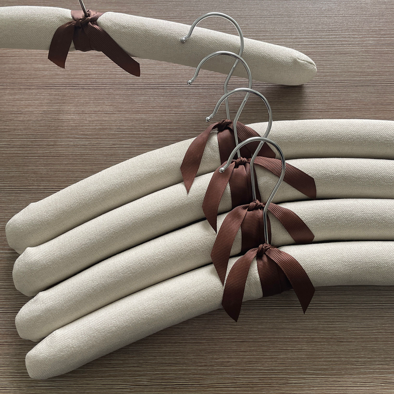 帆布衣架包布衣挂无痕海绵衣服挂加厚婚纱家用衣服撑子防滑衣撑
