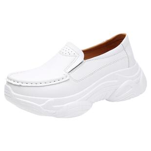 春秋款妈妈鞋超软舒服厚底大头宽脚胖脚宽肥一脚蹬平底上班工作鞋