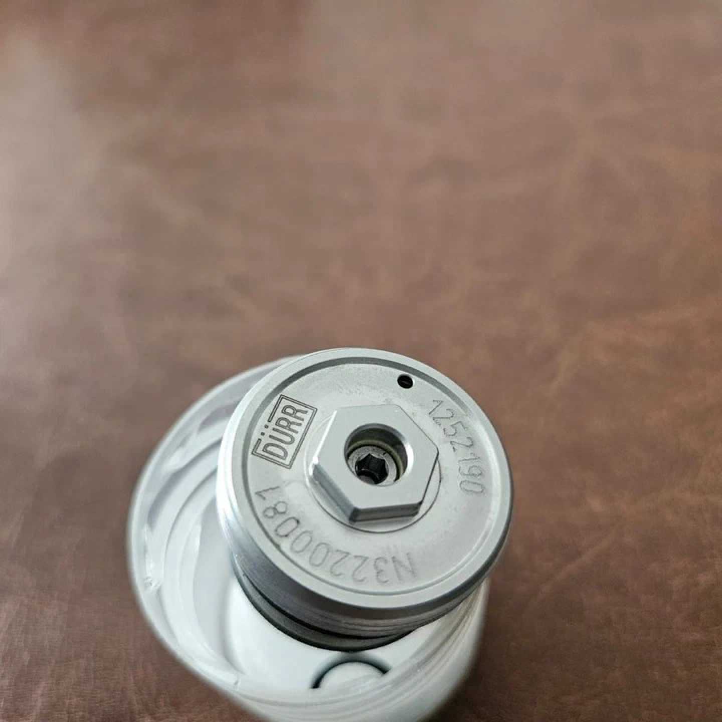 议价--DURR针阀N32200081，几乎全新，原装库存，表面干净