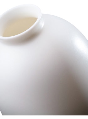 大师手绘花瓶摆件《玉笑珠香》