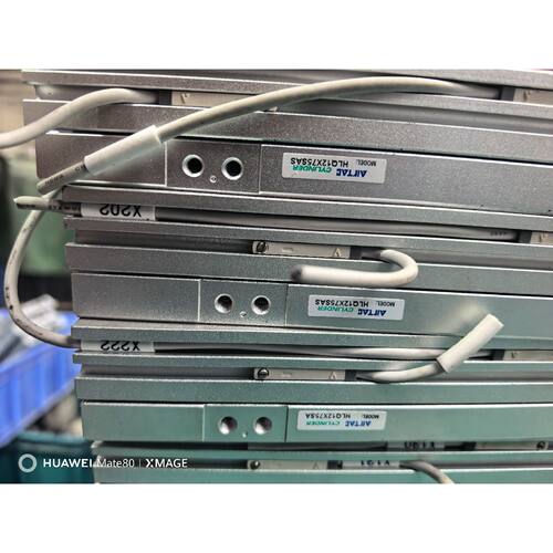 议价亚德客滑台气缸HLQ12X75SASHLQ12X75维修