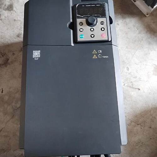 溢价-佳乐变频器9新，JAC300-022GB-4-5041B，实
