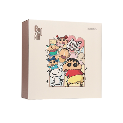 郭小妞蜡笔小新联名幼稚园系列礼盒粉扑气垫棉花糖套组上妆工具