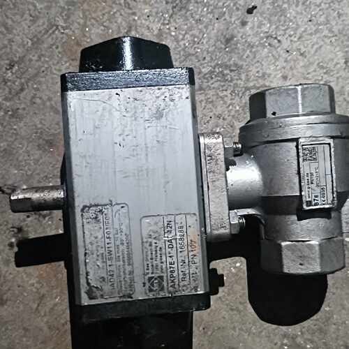 半自动阀体 AKP87E-1”-DA042N  165828