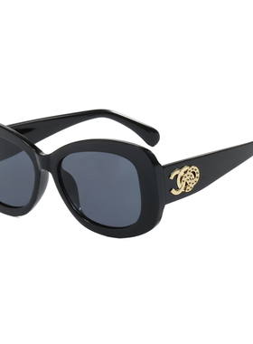 黑色粗框太阳镜网红带钻墨镜