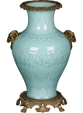 贵夫人铜镶瓷青釉雕刻缠枝回纹配铜羊头鱼尾瓶景德镇瓷器花瓶摆件