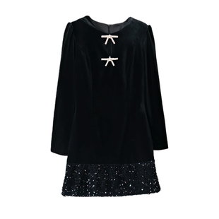 秋冬赫本千金风亮片丝绒黑色连衣裙女气质纯欲小黑裙元旦跨年穿搭