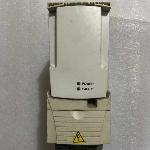 询价-变频器，的，成色可以，型号：ACS355-03E--可维修