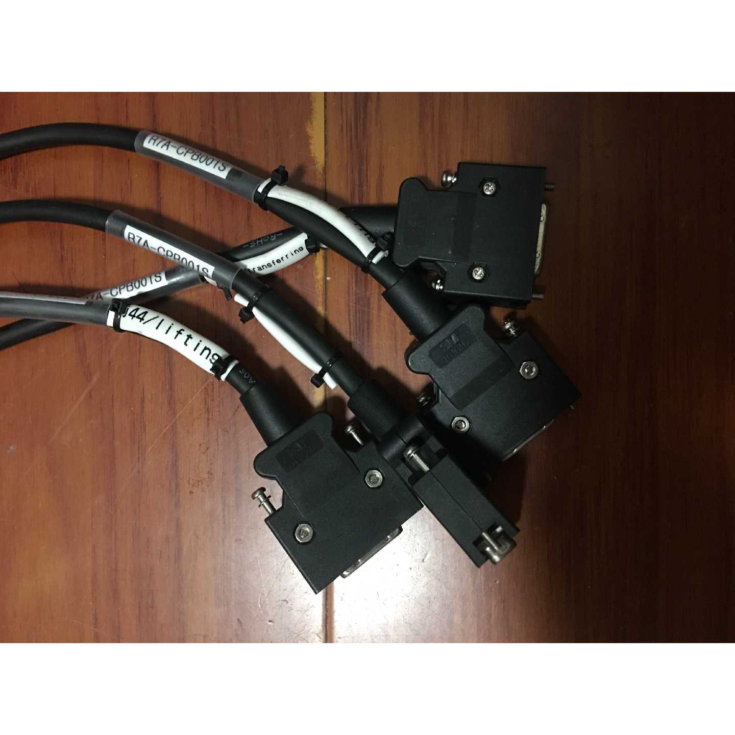 议价26P连接器三菱 安川3M 10326 SCSI-26P伺服接头MR-ECN1镀金1M