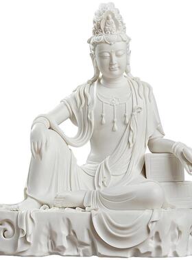 东方泥土水月自在观音佛像摆件