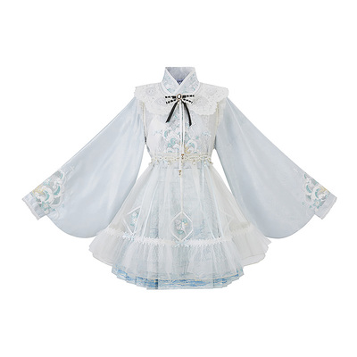 云藏月绣可爱少女罩裙汉服套装
