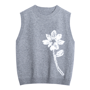 2025年早春新款背心女设计感小众针织圆领马甲女百搭无袖毛衣女潮