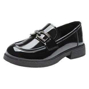 大东厚底乐福鞋女2026新款秋冬漆皮通勤单鞋黑色粗跟英伦风小皮鞋