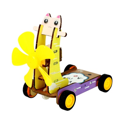 学生课堂作业逆风小车科技小制作