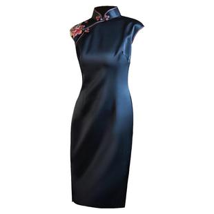 品尚华服礼服量身定制真丝素绉刺绣简约旗袍女2022年秋季复古纯色