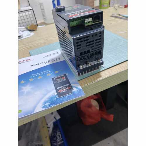 （请询价）VFS15-2004PM，东芝变频器全新质保一年顺丰包邮便宜
