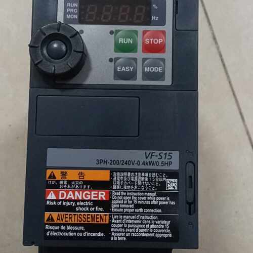 议价东芝变频器VFS15-2004PM，0.4kw 实物图拍摄，维修