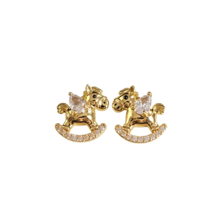 《小飞马》童趣精致可爱本命年摇摇马镶钻耳钉耳夹耳饰新年耳环女